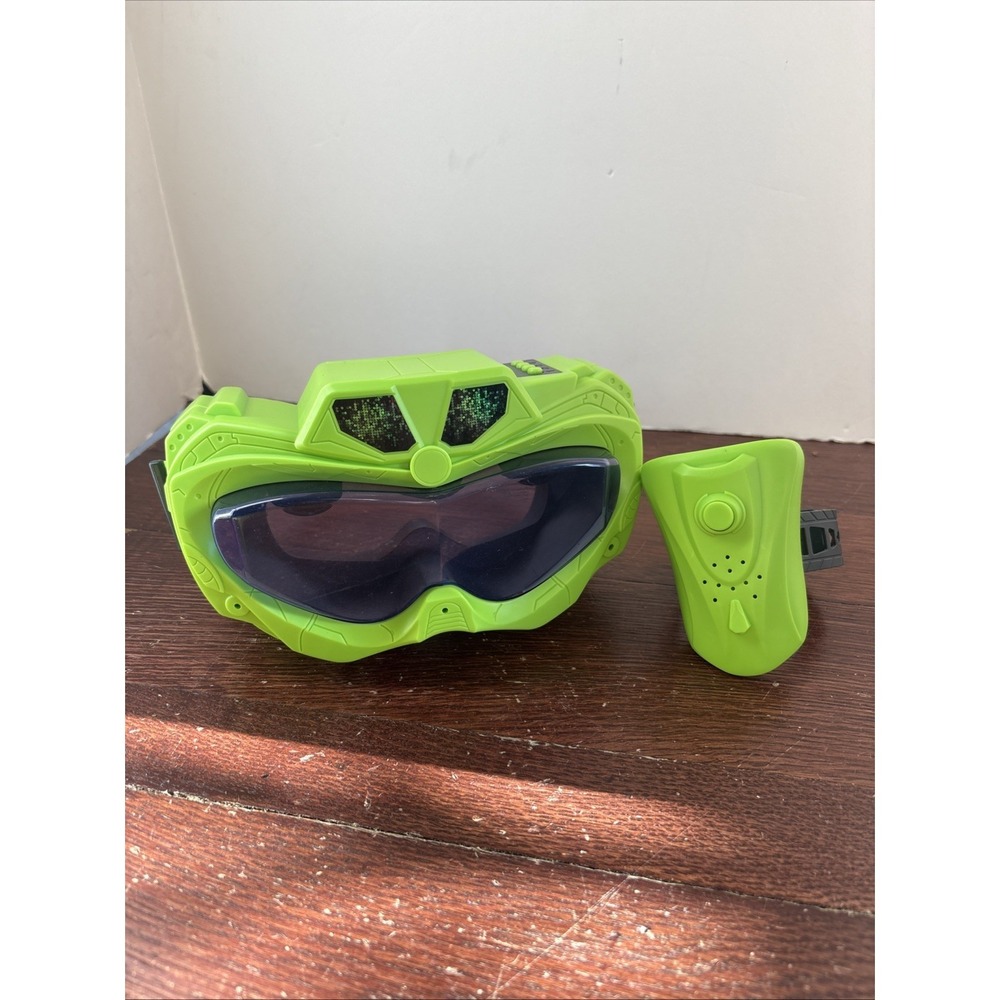 Alien Vision Blaster Challenge Action Game Fotorama Goggles & Wrist Blaster Work